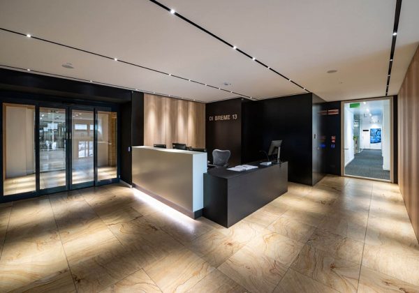 Wooden partition walls and glass offices Bayer - Evolvinwall
